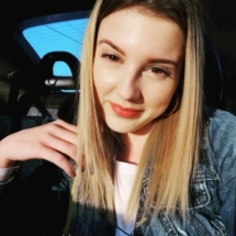 lepa mlada za starijeg